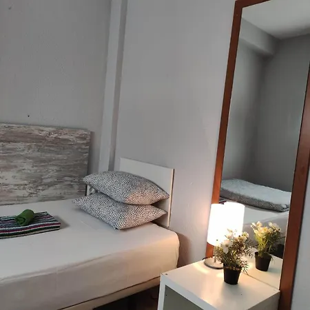 Pansiyon 38-habitacion Del Piso Alicante